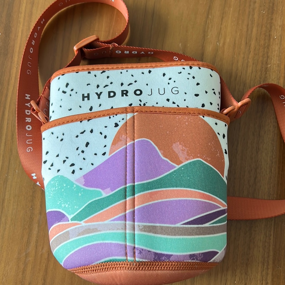 HydroJug sleeve (Mountain Range Sleeve) Special Edition